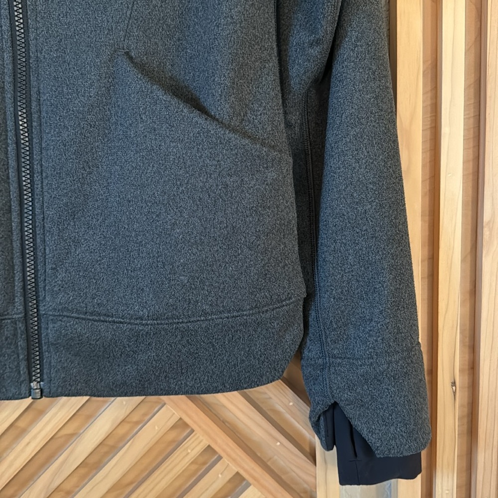 Ivivva Jacket - Picture 4 of 9